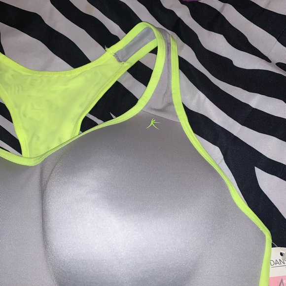 DANSKIN NOW RACERBACK PADDED SPORTS BRA WIRE-FREE - Picture 4 of 8